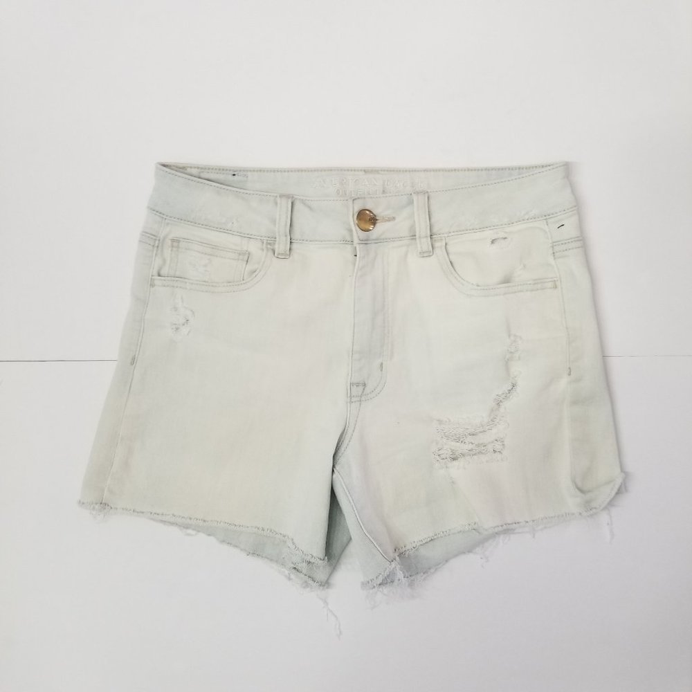 AMERICAN EAGLE OUTFITTERS Jean Shorts